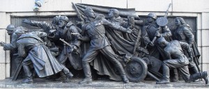 800px-Monument_to_the_Soviet_Army,_bas-relief_at_the_column_foot._3